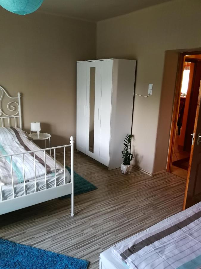 Zso-Ze Apartman Tiszafüred 外观 照片